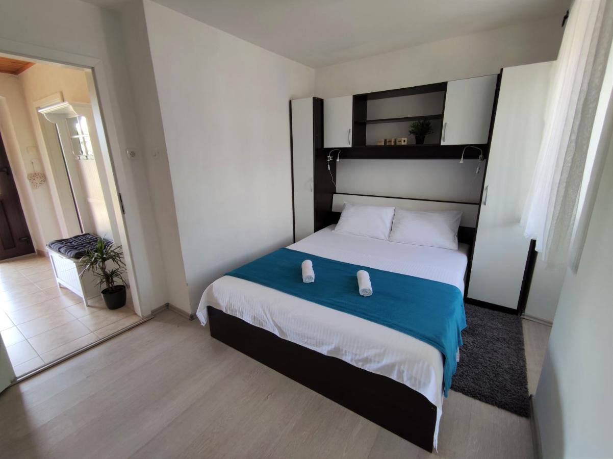 Apartman Josip Garica Exterior foto